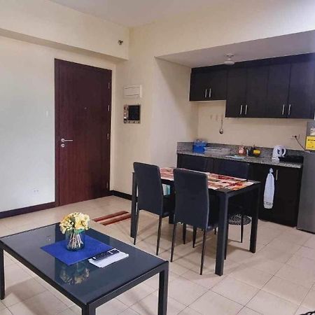 San Lorenzo Place Condo Makati City Luaran gambar